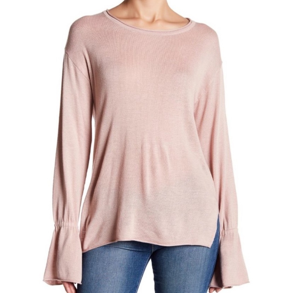 14th & Union Bell Sleeve Pullover Sweater